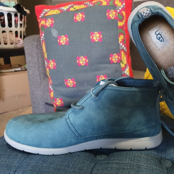 UGG suede chukka lace up main image 5